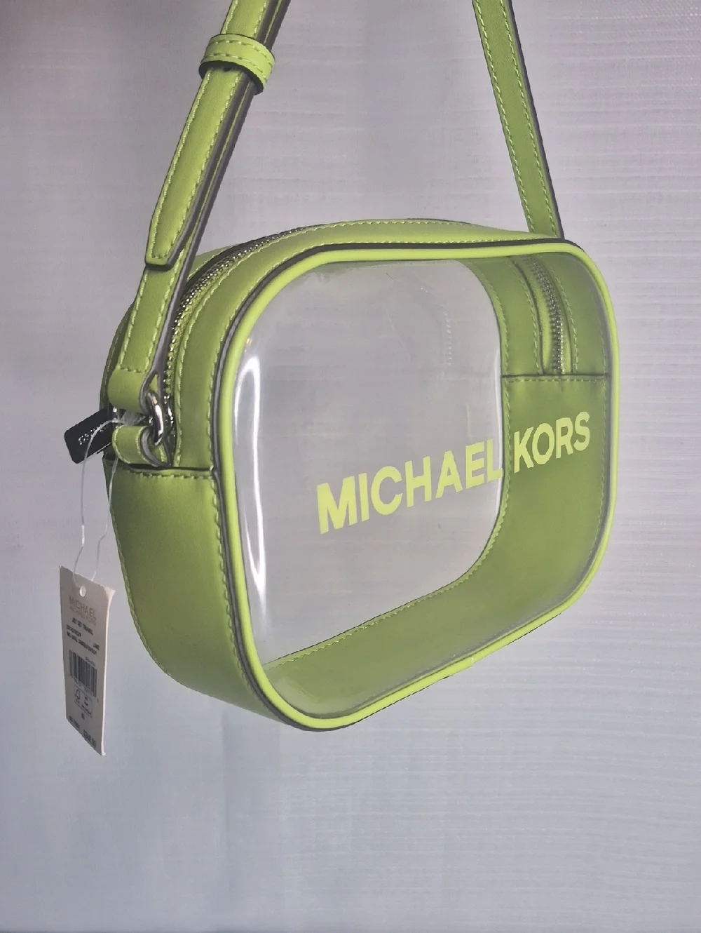 Michael Michael Kors Hey Set Travel Medium Oval Camera Crossbody NWT